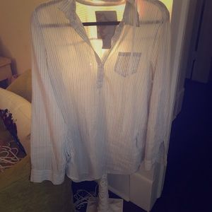 Your boyfriends shirt look!